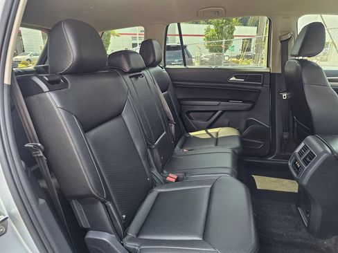 Used 2019 Volkswagen Atlas SE AWD/4WD image 12