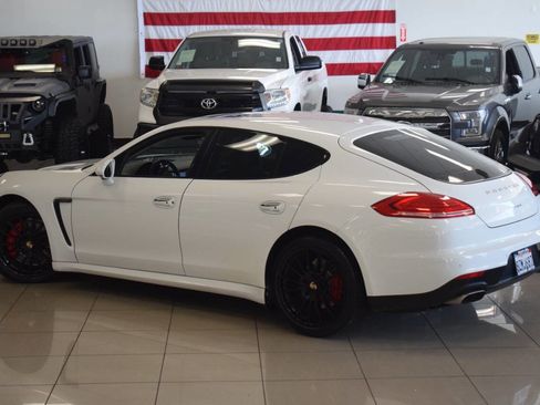 Used 2014 Porsche Panamera 4 image 20