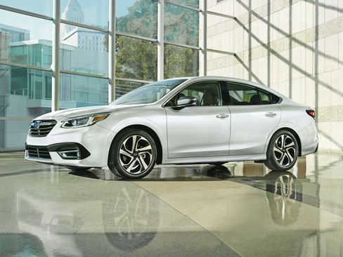 Used 2021 Subaru Legacy Premium image 1