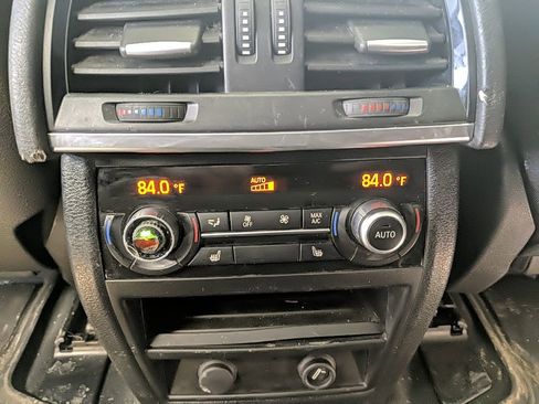 Used 2015 BMW X5 xDrive35i image 16