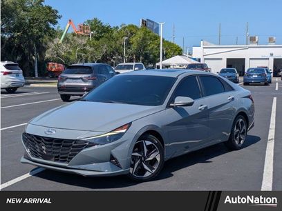 Used 2021 Hyundai Elantra SEL w/ Convenience + Premium Package