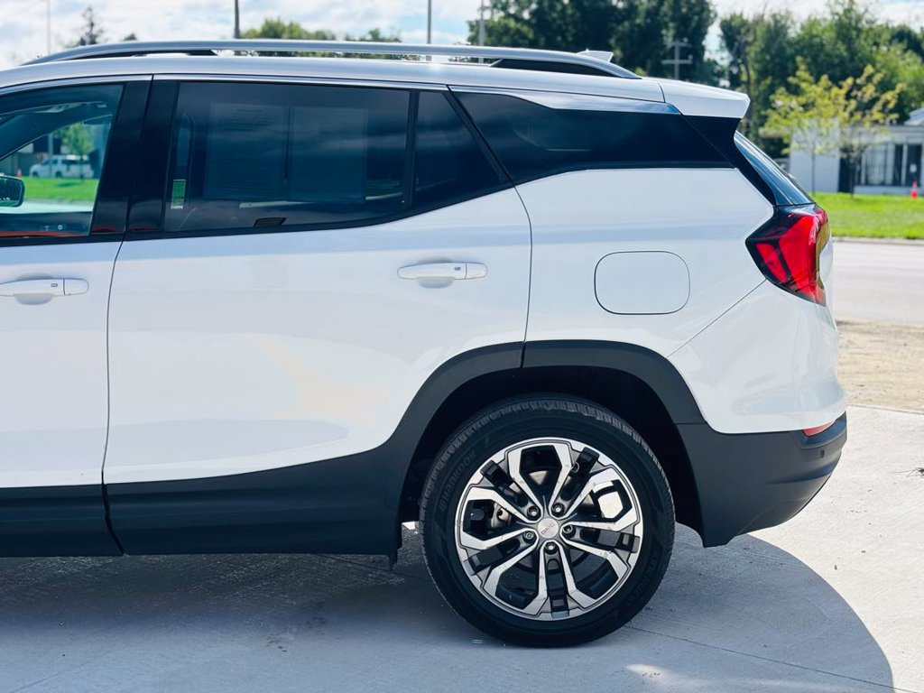 Used 2021 GMC Terrain SLT w/ Infotainment Package II AWD/4WD image 15