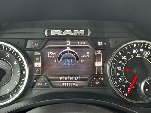 Certified 2022 RAM 1500 Big Horn image 28