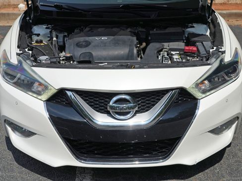 Used 2017 Nissan Maxima SR w/ Midnight Edition FWD image 7