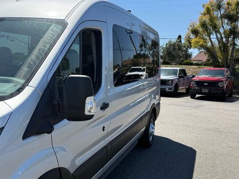 New 2026 Ford Transit 350 148 Medium Roof Wagon AWD image 9