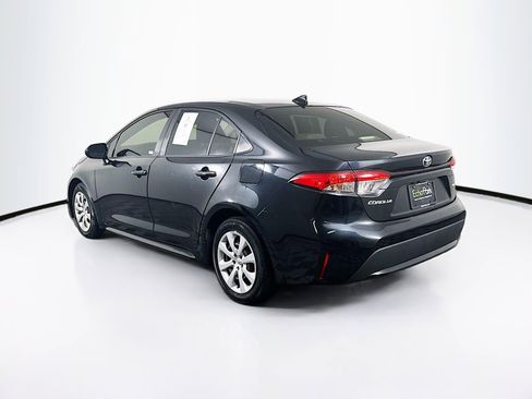 Used 2022 Toyota Corolla LE image 5