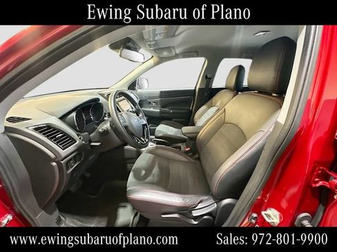 Used 2022 Mitsubishi Outlander Sport SE FWD image 22