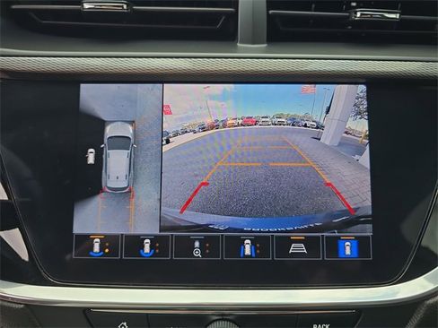 Certified 2021 Buick Encore GX Select w/ Advanced Technology Package image 20