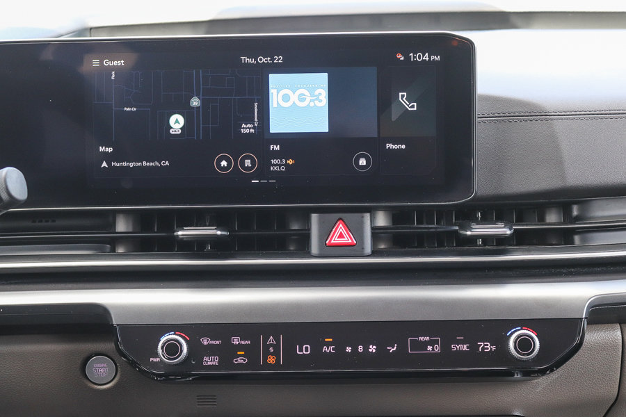 Certified 2026 Kia Carnival FWD image 13