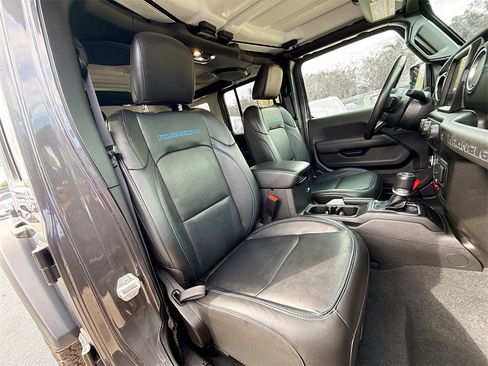 Used 2022 Jeep Wrangler Unlimited Rubicon 4xe w/ Cold Weather Group image 33