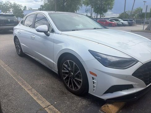 Used 2022 Hyundai Sonata Limited FWD image 5