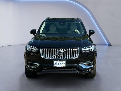 Used 2023 Volvo XC90 B6 Plus w/ Protection Package Premier AWD/4WD image 8