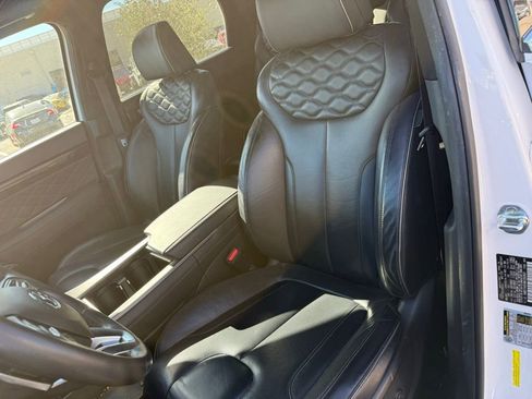 Used 2021 Hyundai Palisade Calligraphy image 13