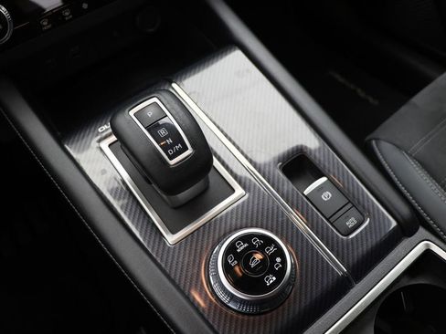 Used 2022 Mitsubishi Outlander SE image 27