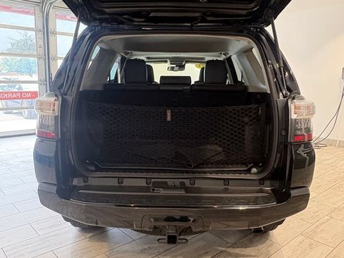 Used 2023 Toyota 4Runner SR5 Premium w/ Moonroof Package RWD image 7