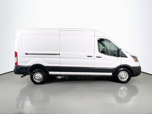 Used 2024 Ford Transit 250 148 Medium Roof Extended AWD image 4