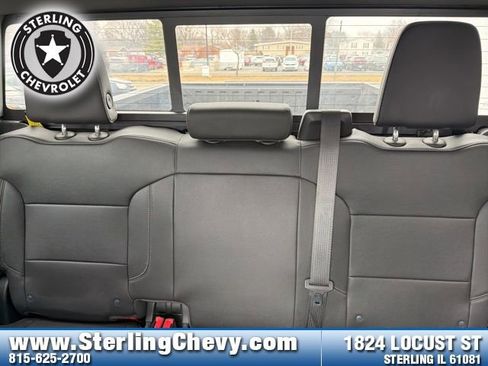 Used 2022 Chevrolet Silverado 1500 LT w/ Z71 Off-Road Package image 13