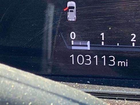 Used 2022 Cadillac Escalade Sport w/ Touring Package image 25