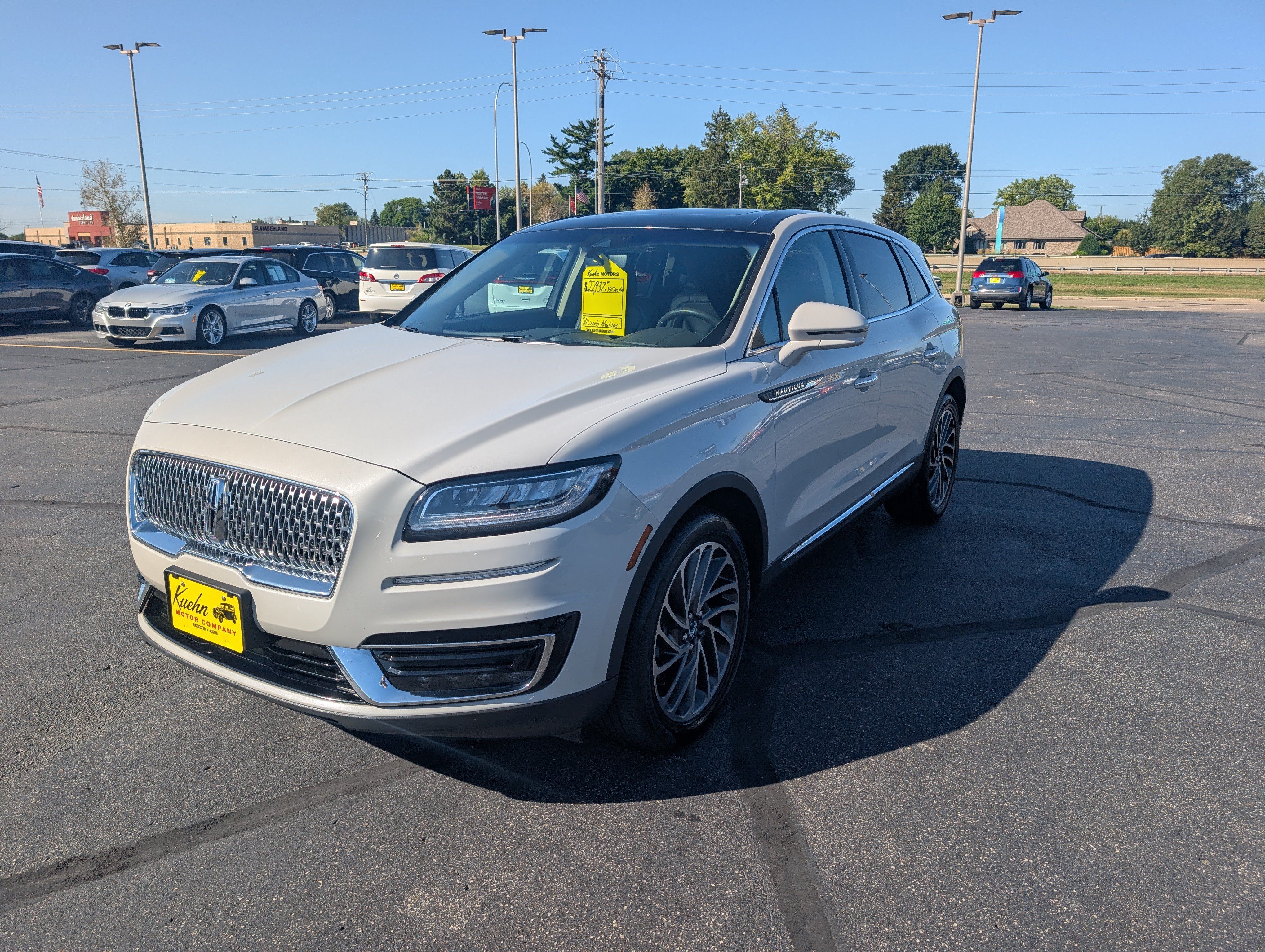 Used 2020 Lincoln Nautilus Reserve AWD/4WD image 4