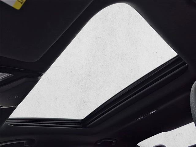 Certified 2022 BMW 330i Sedan w/ Premium Package RWD image 16