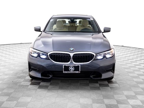 Used 2020 BMW 330i xDrive Sedan w/ Driving Assistance Package image 10