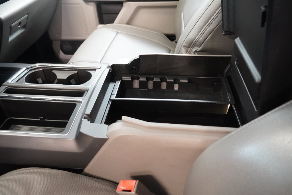 Used 2019 Ford F150 XLT w/ Equipment Group 302A Luxury AWD/4WD image 23