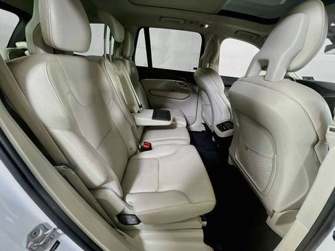 Used 2017 Volvo XC90 T6 Momentum w/ Vision Package AWD/4WD image 29