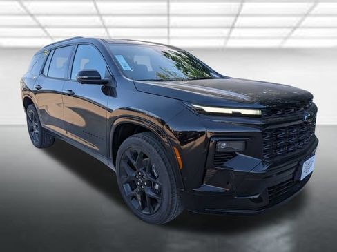 New 2026 Chevrolet Traverse RS w/ LPO, Floor Liner Package AWD/4WD image 1