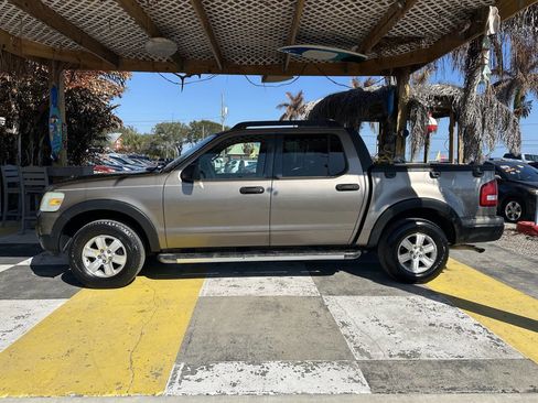 Used 2007 Ford Explorer Sport Trac XLT image 8