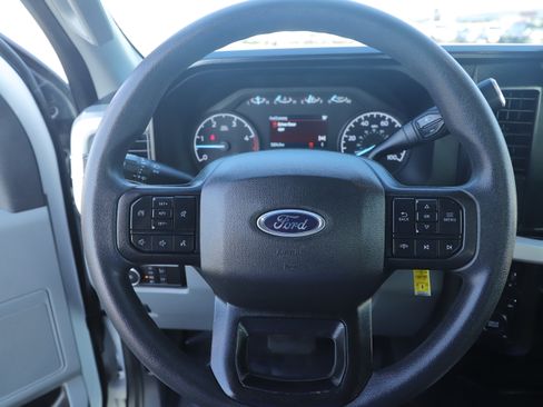 Used 2024 Ford F250 XLT image 11