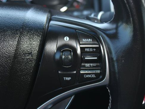 Used 2018 Acura RLX w/ Technology Package FWD image 32