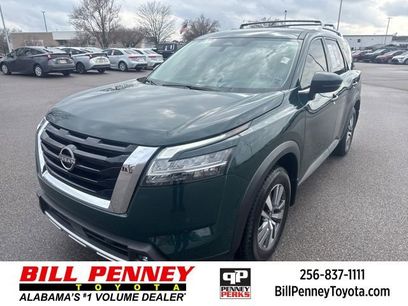 Used 2022 Nissan Pathfinder SL