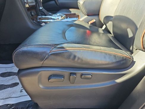 Used 2020 Nissan Armada SL w/ Premium Package image 35