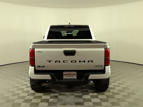 New 2026 Toyota Tacoma SR5 AWD/4WD image 4