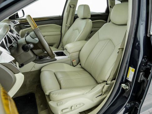 Used 2010 Cadillac SRX Luxury image 29