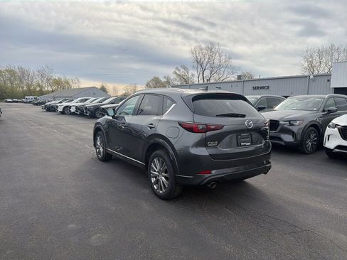 Used 2023 MAZDA CX-5 Signature AWD/4WD image 4