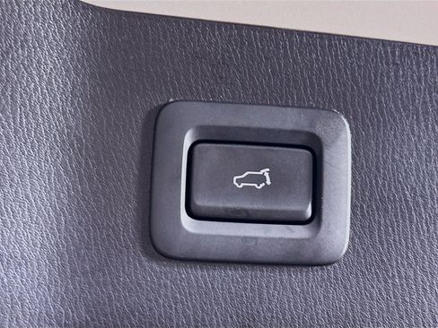 Used 2025 MAZDA CX-5 AWD 2.5 S w/ Preferred Package image 29