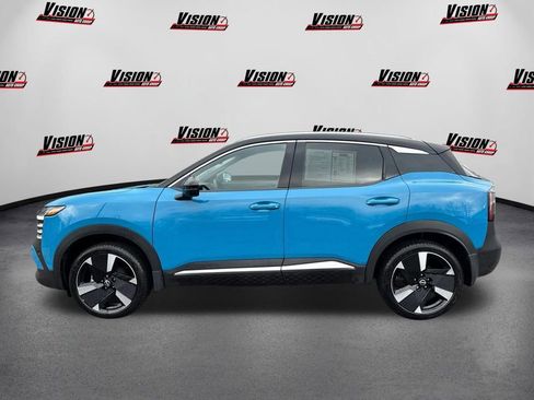 Used 2025 Nissan Kicks SR image 8