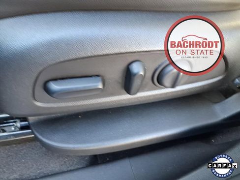 Used 2020 Chevrolet Equinox Premier image 25