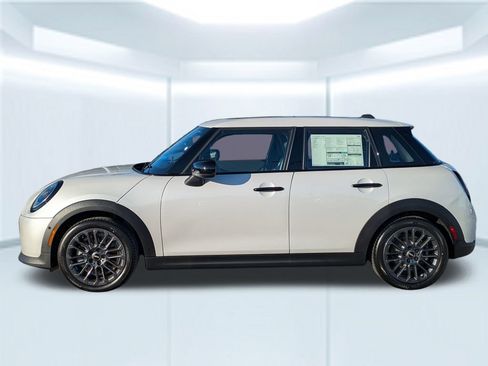 New 2026 MINI Cooper 4-Door Hardtop FWD image 2