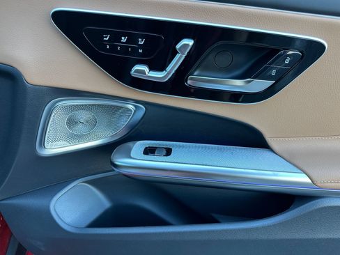 New 2026 Mercedes-Benz CLE 450 4MATIC Cabriolet image 18