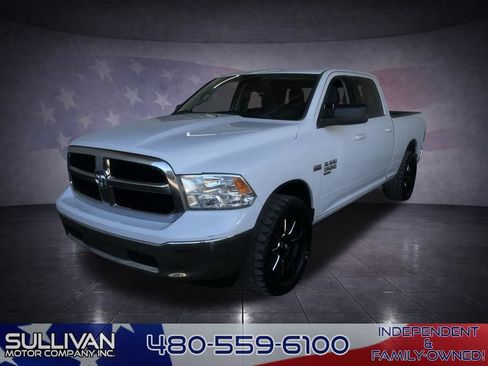Used 2020 RAM 1500 Classic SLT image 1