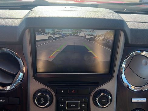 Used 2016 Ford F250 Lariat w/ Chrome Package AWD/4WD image 19