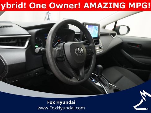 Used 2023 Toyota Corolla LE image 8