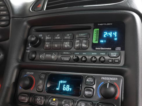 Used 2003 Chevrolet Corvette Z06 w/ Memory Package, 3 Drivers RWD image 15