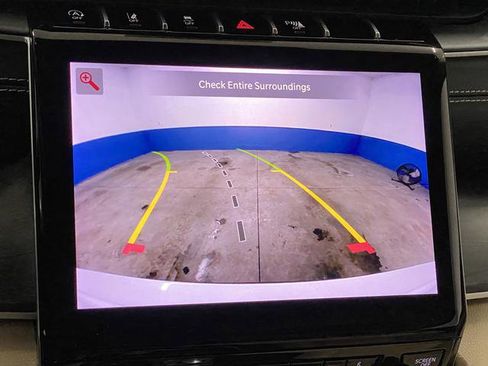 Used 2021 Jeep Grand Cherokee L Limited image 10