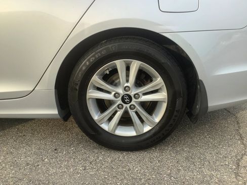 Used 2013 Hyundai Sonata GLS w/ Popular Equipment Pkg FWD image 36