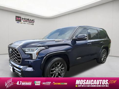 Used 2023 Toyota Sequoia Platinum AWD/4WD image 3