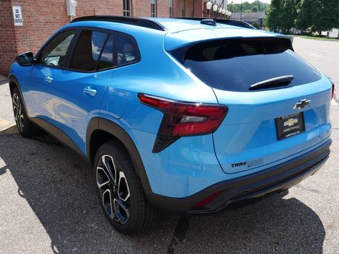New 2026 Chevrolet Trax RS FWD image 5