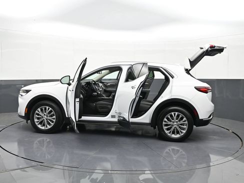 Used 2022 Buick Envision Preferred FWD image 40